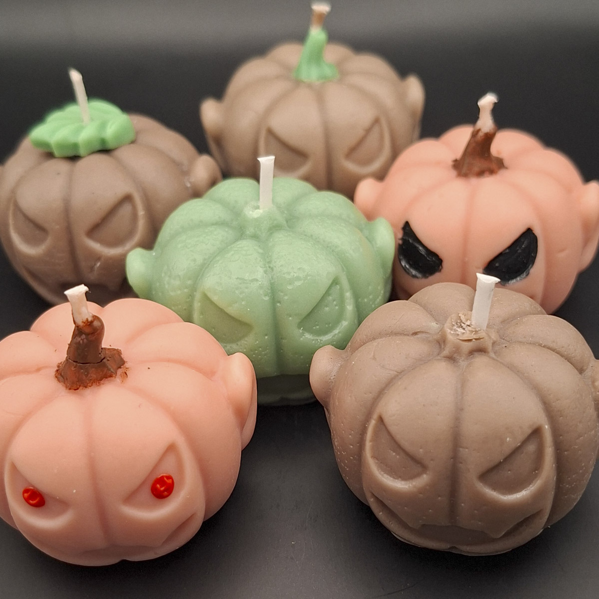 Scary face pumpkins