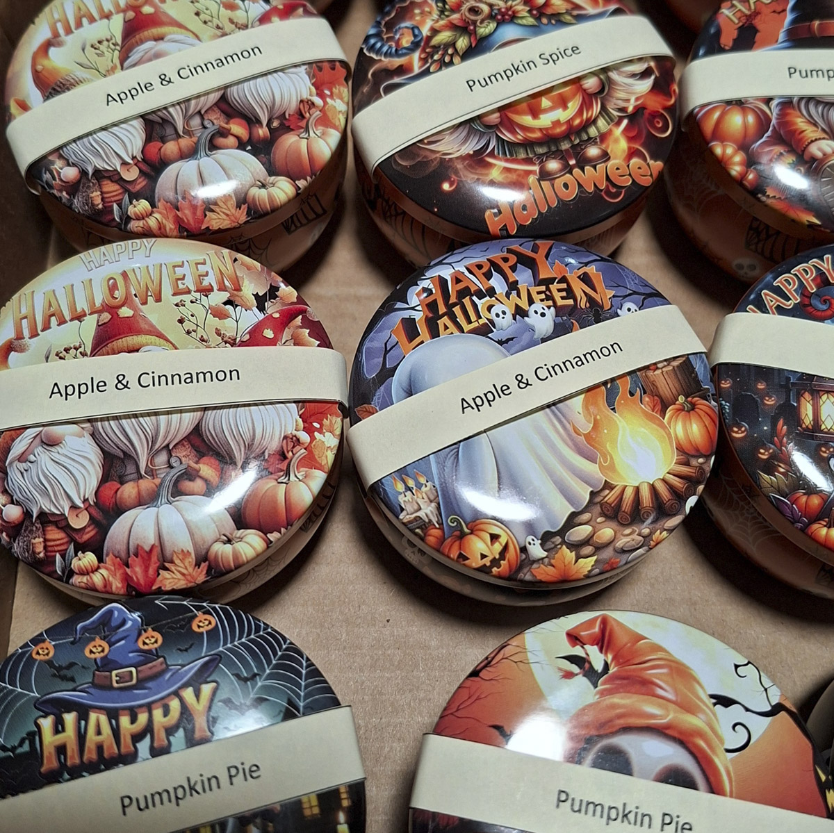 Halloween aroma candles in tin